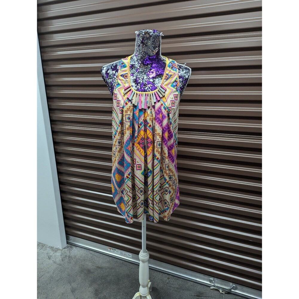 Rampage Size Large Colorful Flow Tank Top with Neckline charms